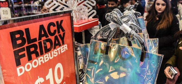 Laredo, Texas invita a regiomontanos a disfrutar del Black Friday