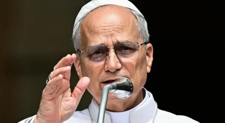 Condena papa León XIV ataque israelí a la única iglesia católica en Gaza