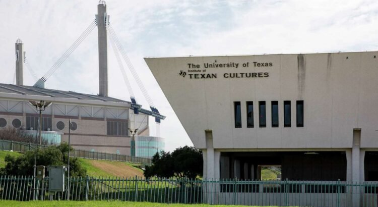 Ciudad de San Antonio cerca de adquirir el Instituto de Culturas Texanas para el estadio de los Spurs