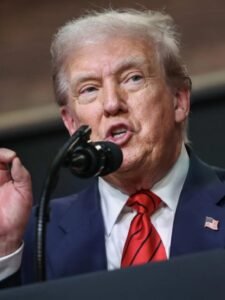 Trump pide nuevo censo sin migrantes en situación irregular