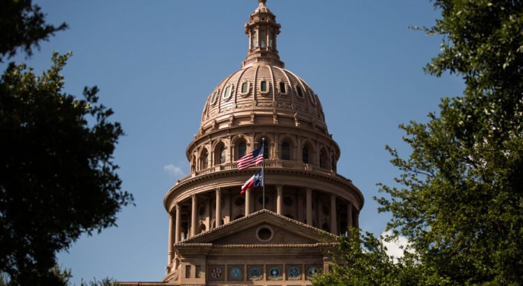 Han pasado ocho días y la mayoría de los demócratas de la Cámara de Representantes de Texas todavía están fuera del estado.
