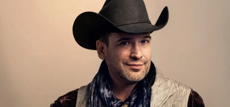 Bobby Pulido, estrella de la música tejana, se lanza a la política en el sur de Texas