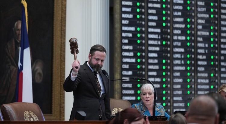 Partido Republicano de Texas considerará bloquear a legisladores de las primarias de 2026