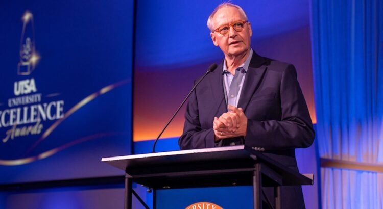 Presidente Eighmy: ‘Gracias por todo lo que hacen para el progreso de la Universidad de Texas en San Antonio’ Presidente Eighmy: ‘Gracias por todo lo que hacen para el progreso de la Universidad de Texas en San Antonio’